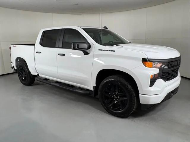 2026 Chevrolet Silverado 1500 4WD Crew Cab Short Bed Custom
