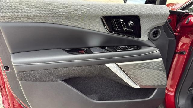 2025 Cadillac iQ Sport 2 AWD