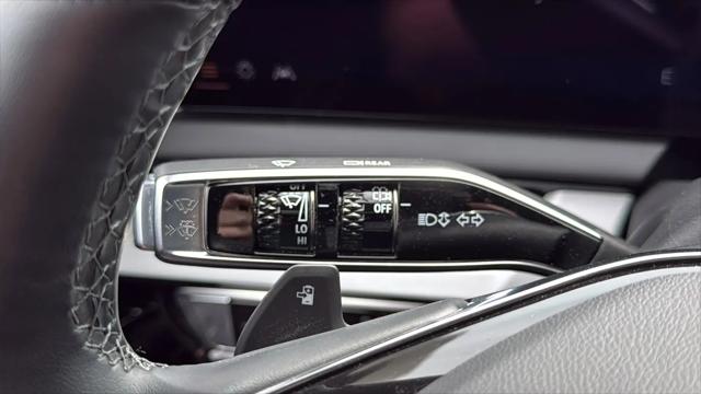 2025 Cadillac iQ Sport 2 AWD