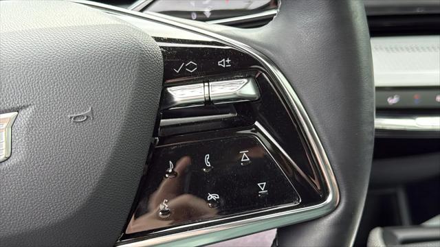 2025 Cadillac iQ Sport 2 AWD