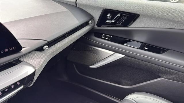 2025 Cadillac iQ Sport 2 AWD