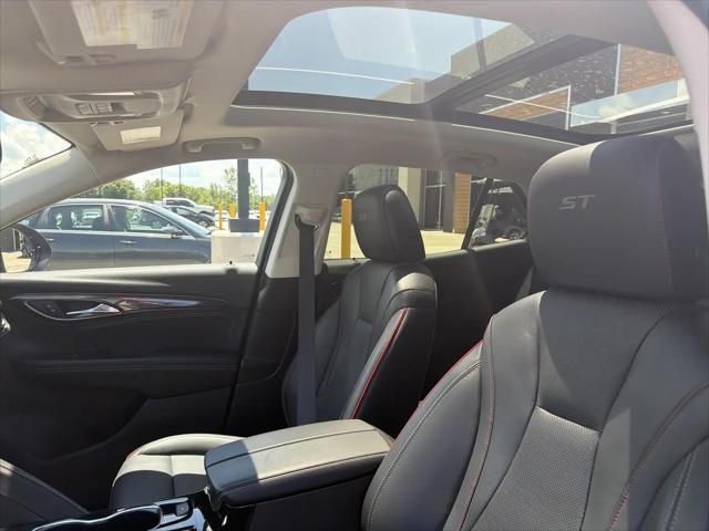 2023 Buick Envision Essence AWD