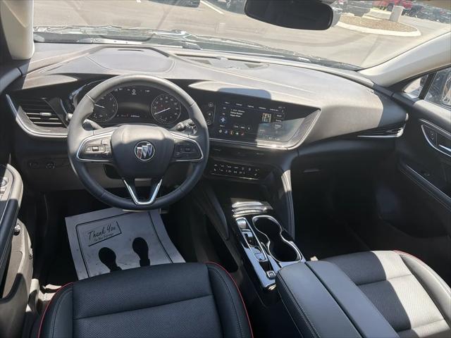 2023 Buick Envision Essence AWD