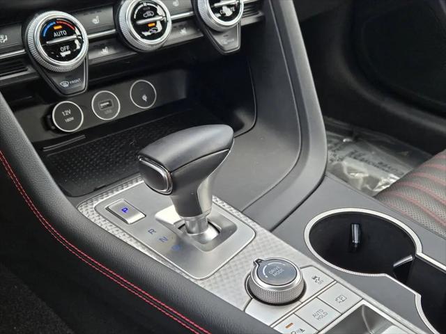 2023 Genesis G70 2.0T RWD