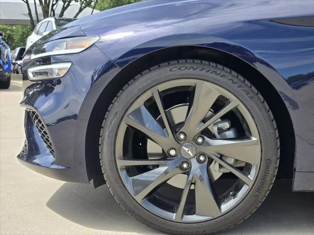 2023 Genesis G70 2.0T RWD