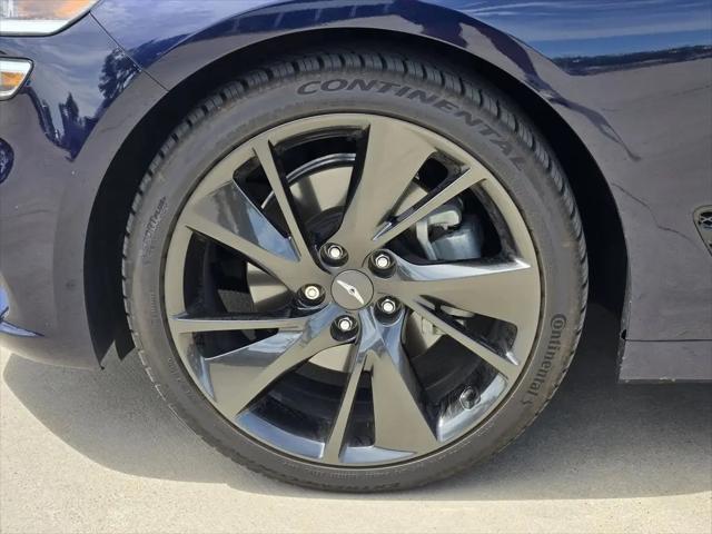 2023 Genesis G70 2.0T RWD