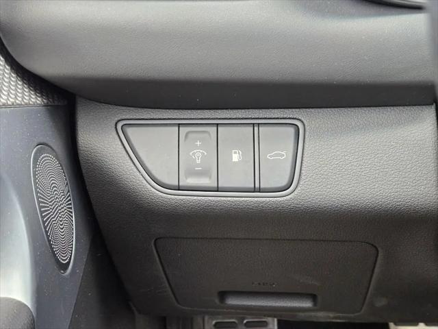 2023 Genesis G70 2.0T RWD