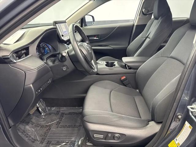 2023 Toyota Venza LE