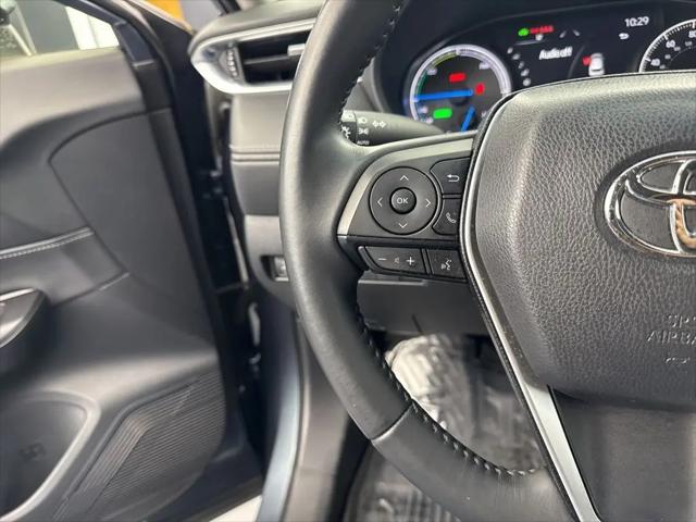 2023 Toyota Venza LE