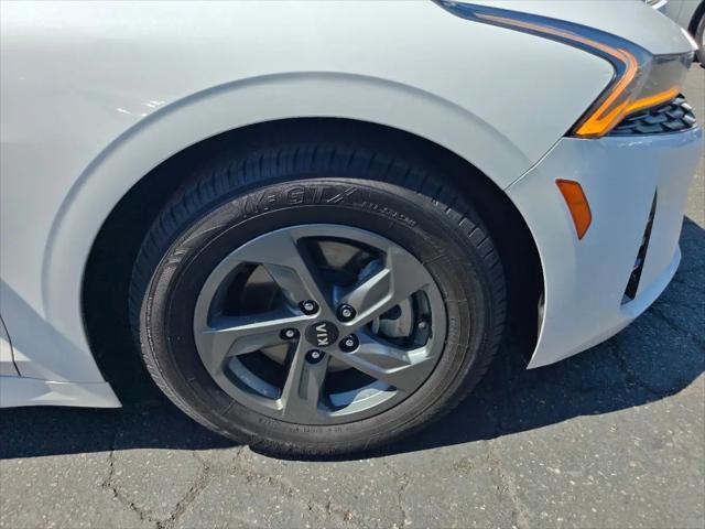 2021 Kia K5 LXS