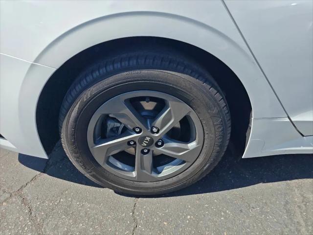2021 Kia K5 LXS