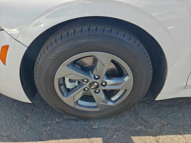 2021 Kia K5 LXS