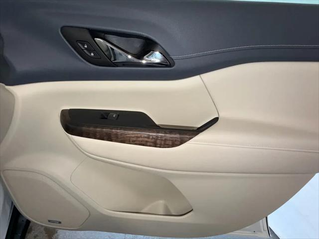 2023 GMC Acadia FWD Denali