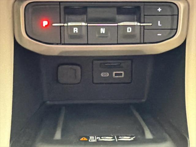 2023 GMC Acadia FWD Denali
