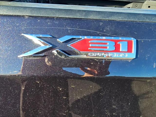2022 GMC Sierra 1500 4WD Crew Cab Short Box Elevation