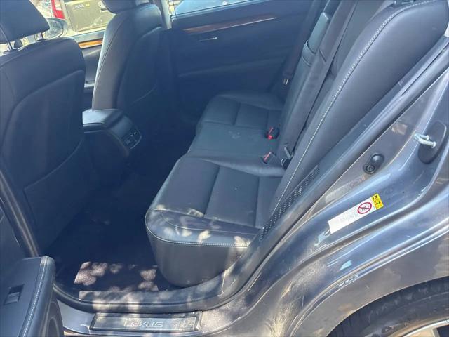 2015 Lexus ES 300h ES 300h