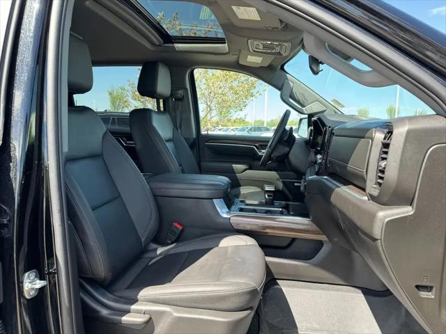 2025 Chevrolet Silverado 1500 4WD RST