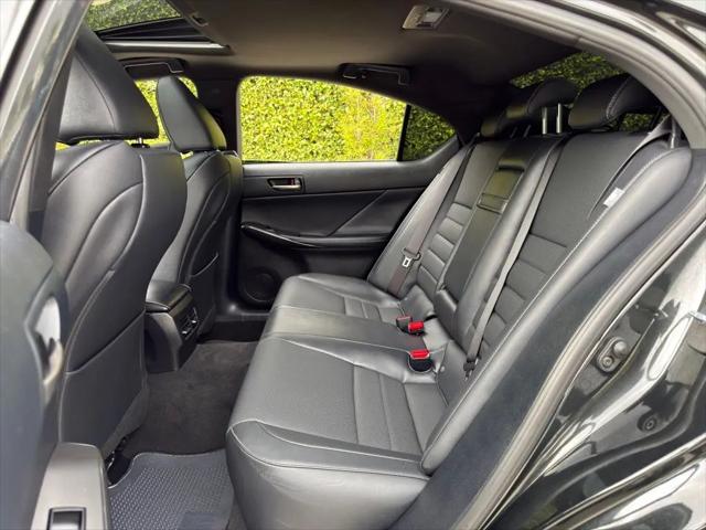 2024 Lexus IS 350 F SPORT