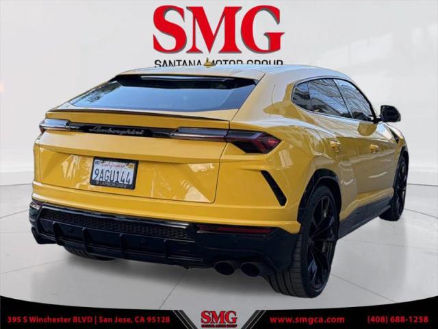 2021 Lamborghini Urus Base