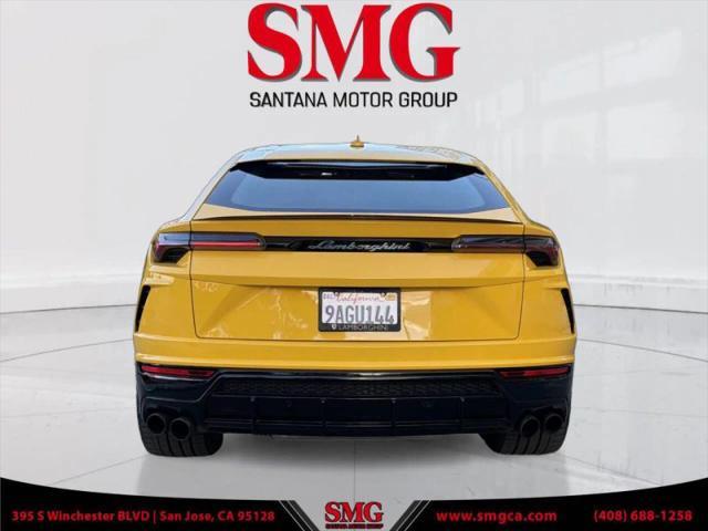 2021 Lamborghini Urus Base