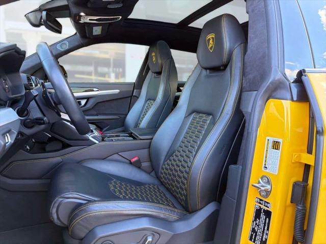 2021 Lamborghini Urus Base