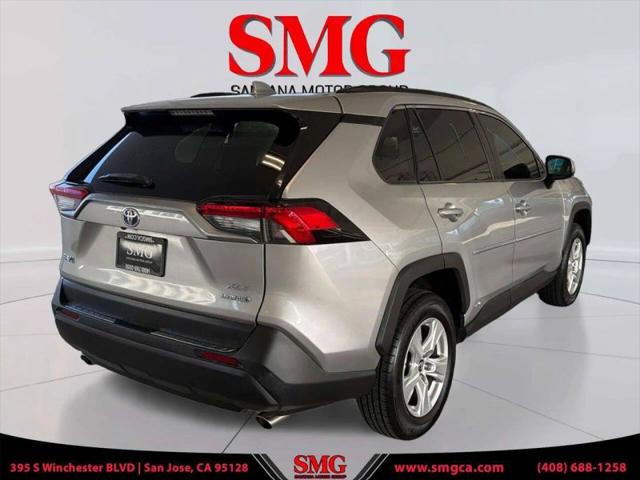 2020 Toyota RAV4 Hybrid XLE