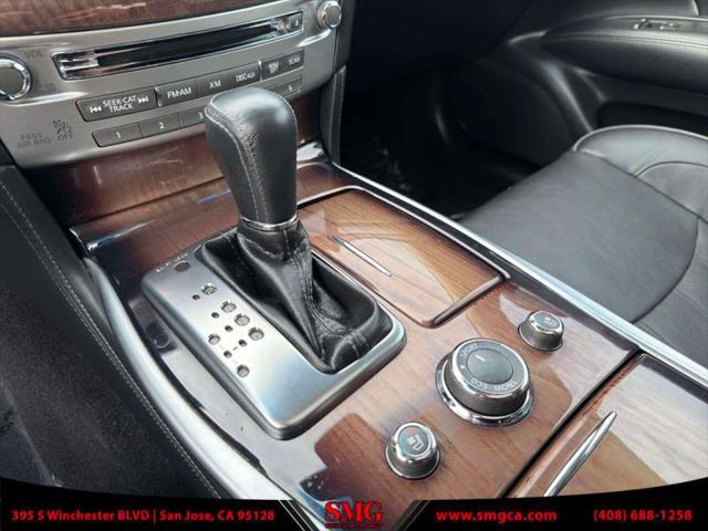 2017 INFINITI Q70h Base