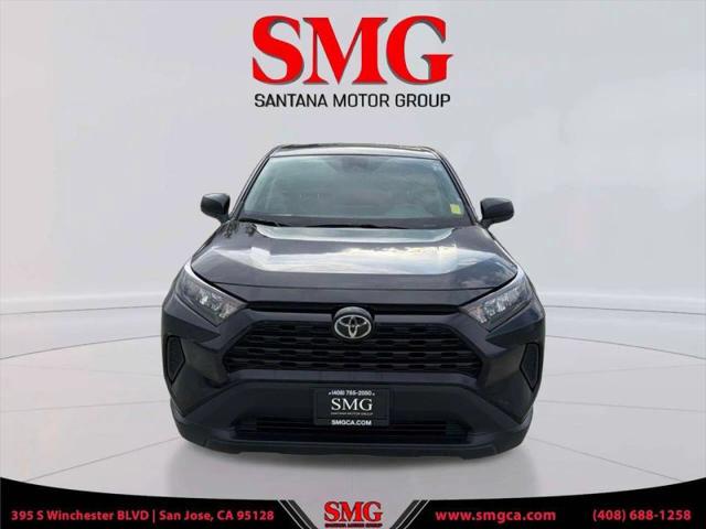 2022 Toyota RAV4 LE
