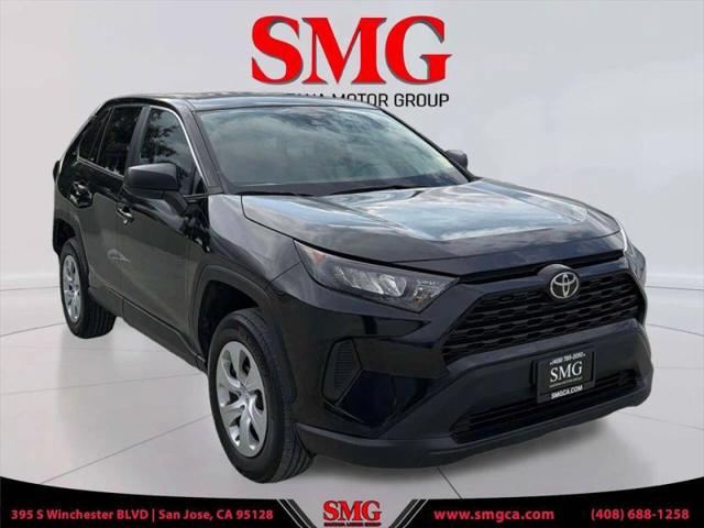 2022 Toyota RAV4 LE
