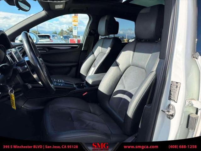 2018 Porsche Macan Base