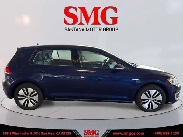 2017 Volkswagen e-Golf SE