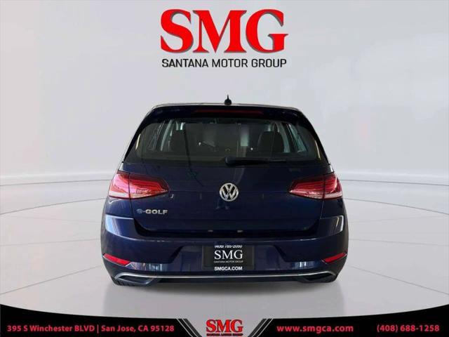 2017 Volkswagen e-Golf SE