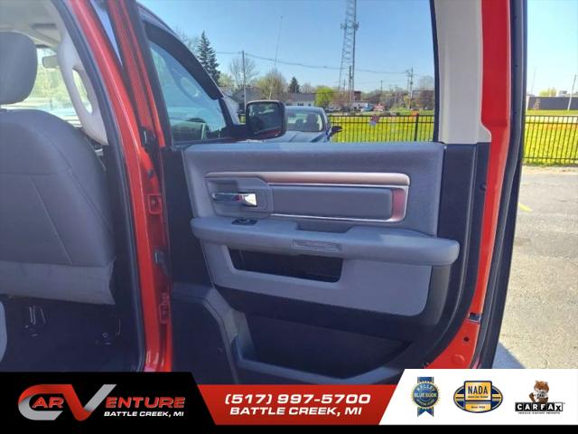 2019 Ram 1500 Classic SLT Crew Cab 4x4 6'4" Box
