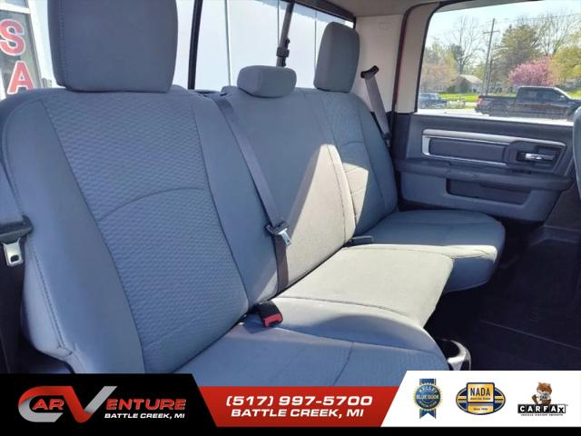 2019 Ram 1500 Classic SLT Crew Cab 4x4 6'4" Box