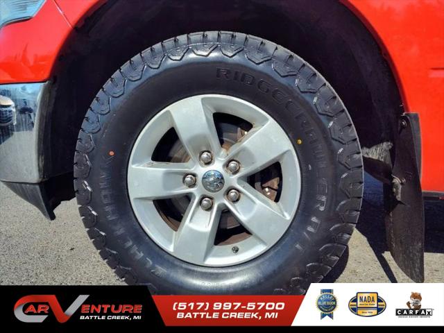 2019 Ram 1500 Classic SLT Crew Cab 4x4 6'4" Box