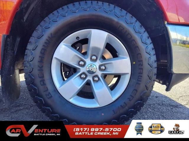 2019 Ram 1500 Classic SLT Crew Cab 4x4 6'4" Box