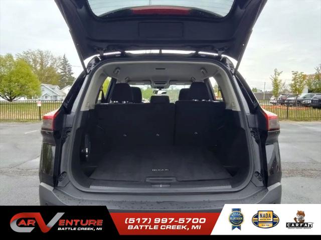 2023 Nissan Rogue SV FWD