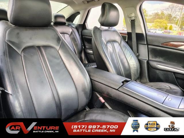 2016 Lincoln MKZ Base
