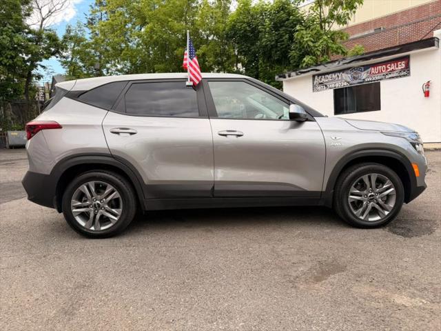 2023 Kia Seltos LX