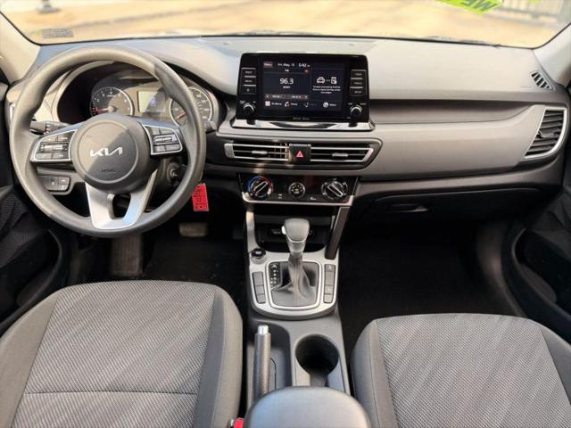 2023 Kia Seltos LX