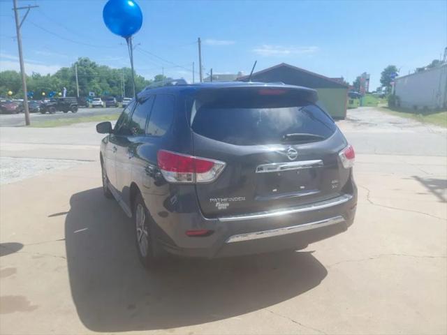 2014 Nissan Pathfinder SV