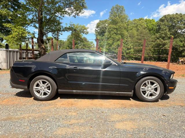 2010 Ford Mustang Base