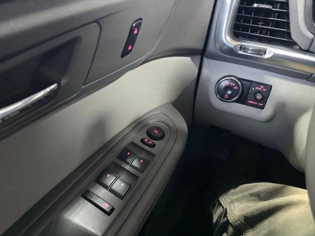 2013 GMC Acadia SLE-2