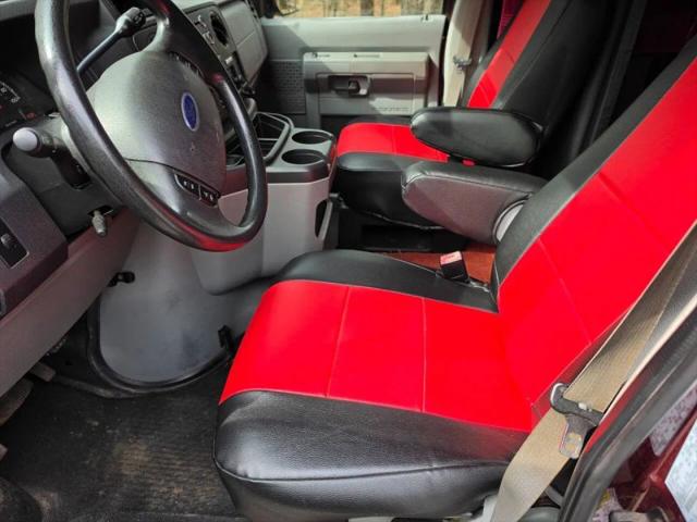 2010 Ford E-150 Recreational