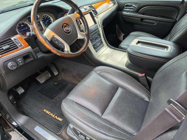 2013 Cadillac Escalade ESV Platinum Edition