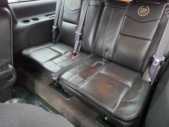 2013 Cadillac Escalade ESV Platinum Edition