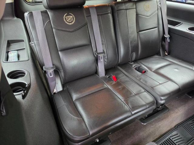 2013 Cadillac Escalade ESV Platinum Edition