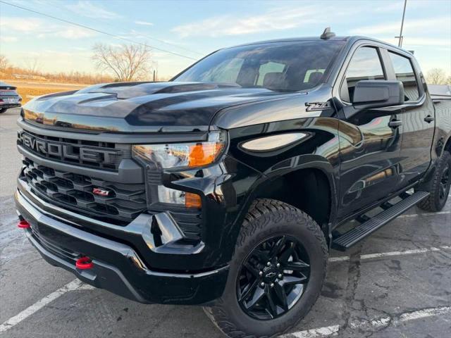 2024 Chevrolet Silverado 1500 4WD Crew Cab Short Bed Custom Trail Boss