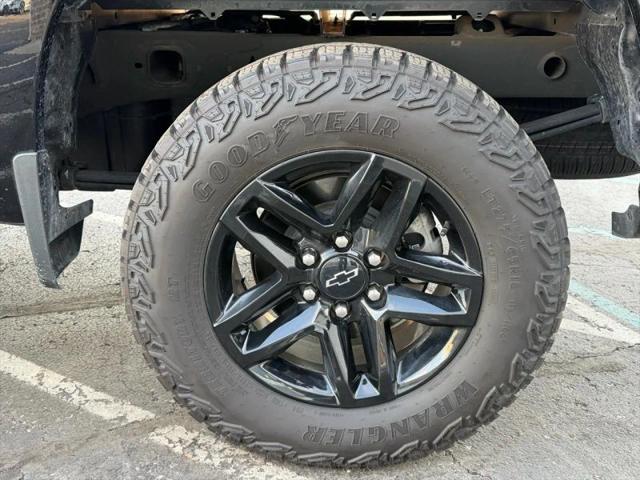 2024 Chevrolet Silverado 1500 4WD Crew Cab Short Bed Custom Trail Boss