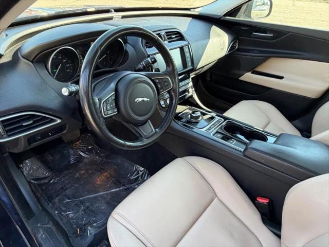 2017 Jaguar XE 35t Premium